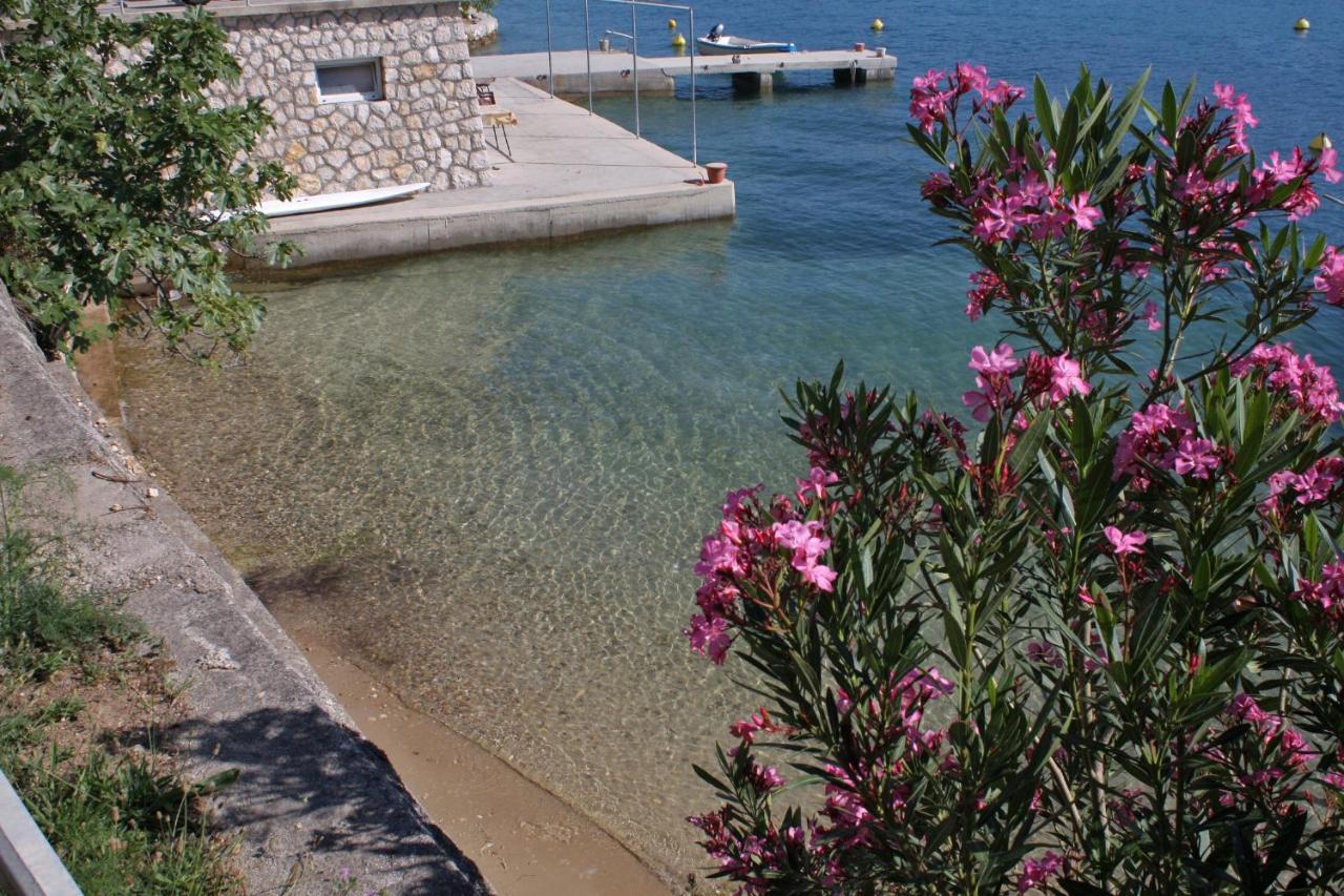 Apartments And Rooms By The Sea Supetarska Draga - Gornja, Rab - 11579 Exterior photo
