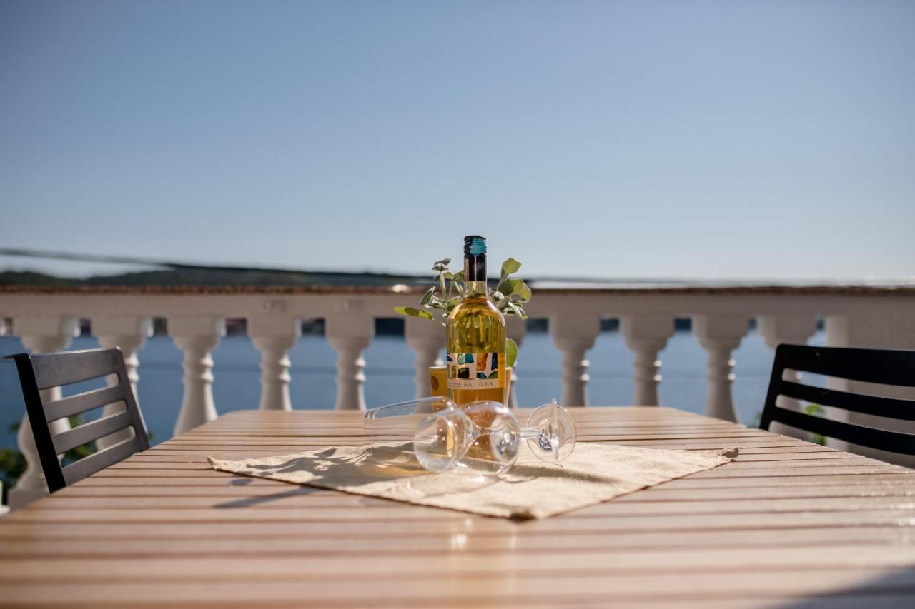 Apartments And Rooms By The Sea Supetarska Draga - Gornja, Rab - 11579 Exterior photo