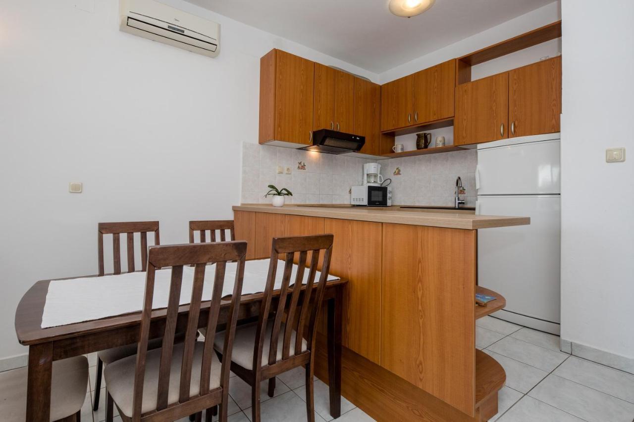 Apartments And Rooms By The Sea Supetarska Draga - Gornja, Rab - 11579 Exterior photo